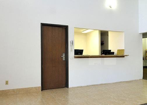Baymont By Wyndham Beloit Hotel Интериор снимка